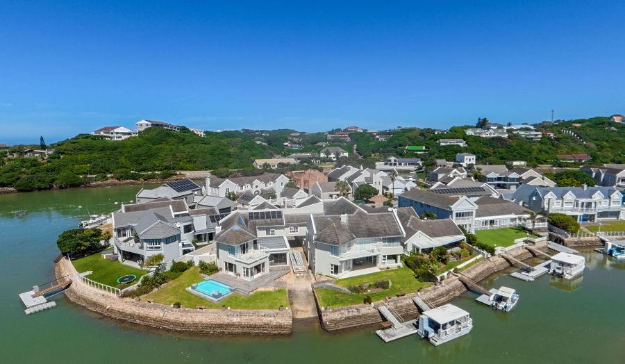 7 Bedroom Property for Sale in Royal Alfred Marina Eastern Cape